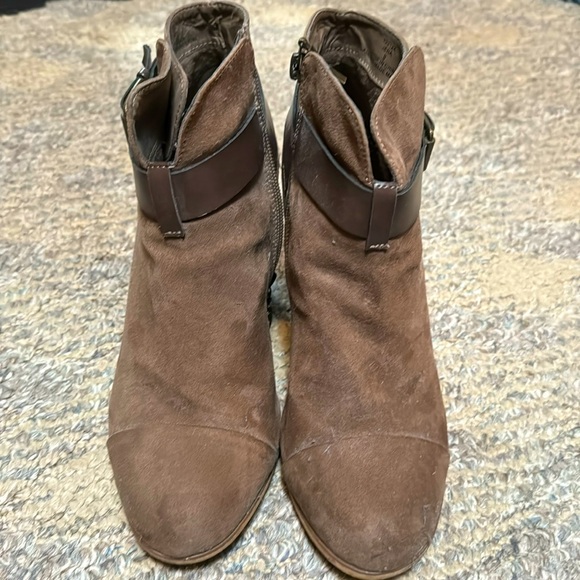 Limelight ankle heeled booties - Picture 1 of 3